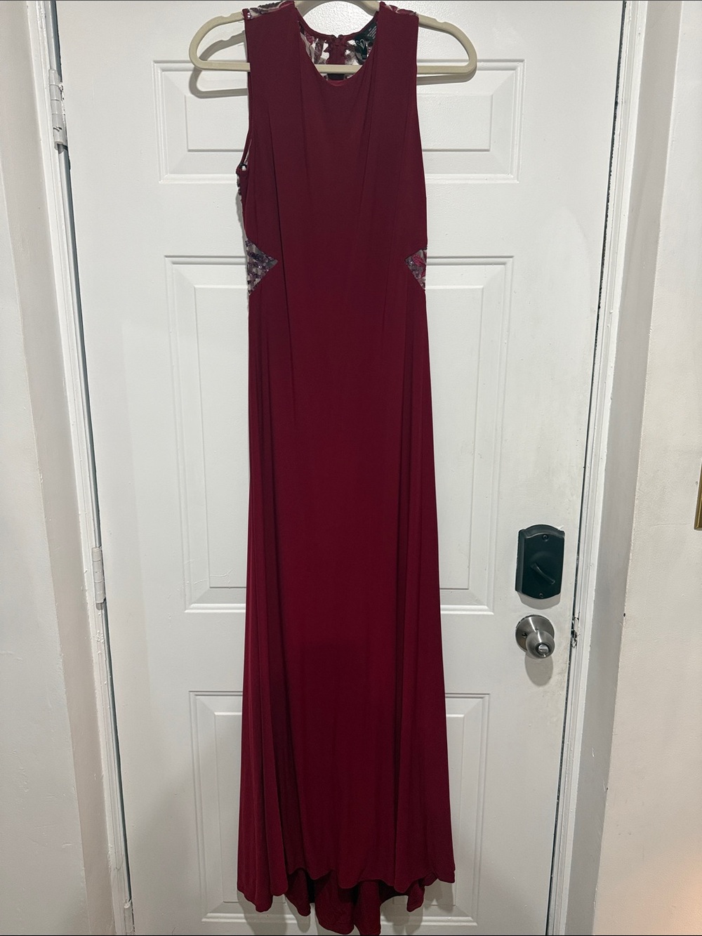 Elegant Sleeveless Wine Maxi Dress